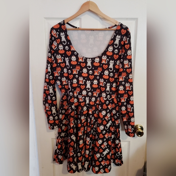 Blackmilk Meowlloween Long Sleeve Toastie Dress - Picture 2 of 8